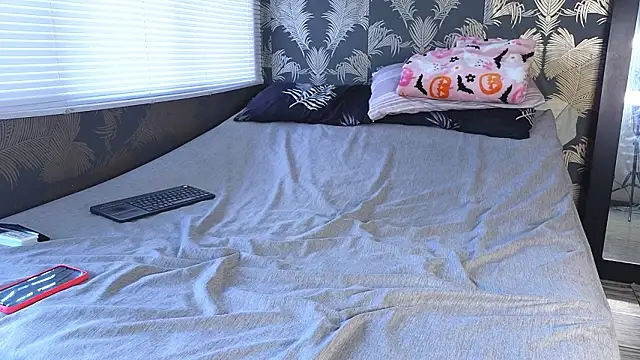 tatiana big ass boobs online show from 03/17/26, 07:28