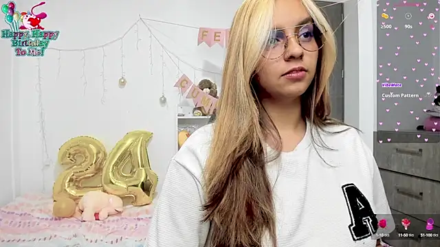 Valery7rose  online show from 02/18/25, 09:42