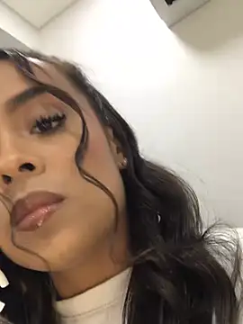 JuanaSimons online show from 03/12/25, 11:01