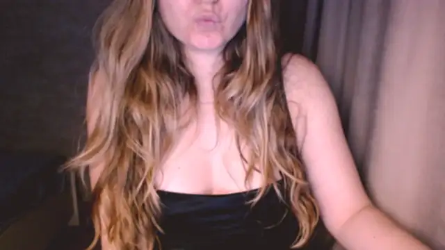 fiona cute 2 online show from 10/19/25, 07:36