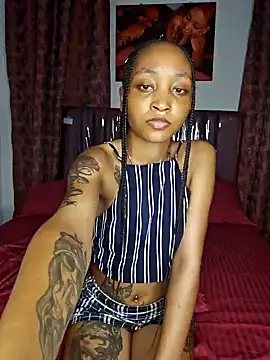 Candiey001 online show from 12/13/24, 08:37