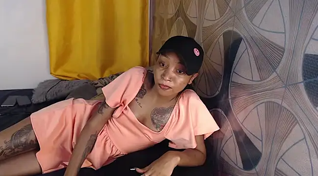 Candiey001 online show from 01/13/25, 10:03