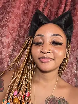 Candiey001 online show from 05/27/26, 08:39