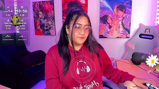 Snapshot of haru_u2 chatting on 10/29/25, 02:19 haru u2 online show from 10/29/25, 02:19