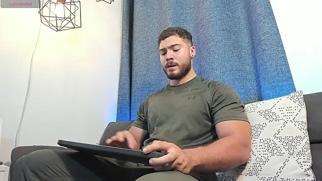 SebastianVilla  online show from 02/18/25, 10:58