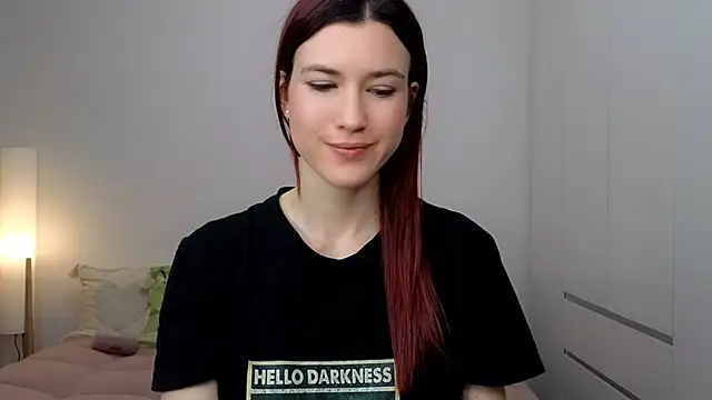 AliciaNewell online show from 11/30/25, 06:50