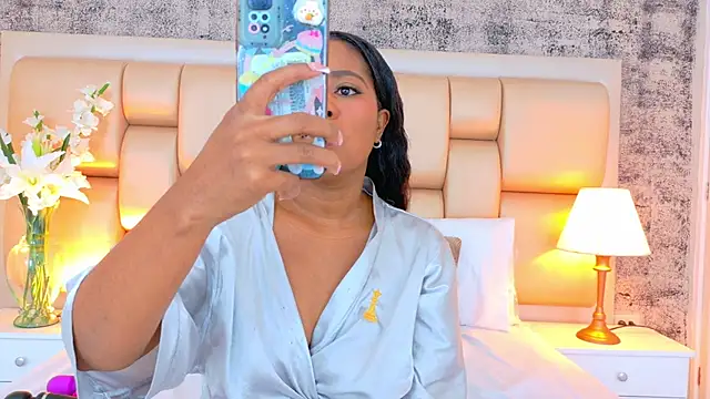 AlisonTravis online show from 11/04/25, 08:19