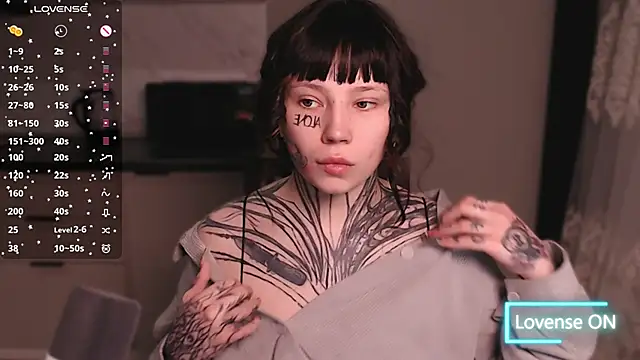 Snapshot of tradishka chatting on 03/09/25, 07:26 tradishka online show from 03/09/25, 07:26