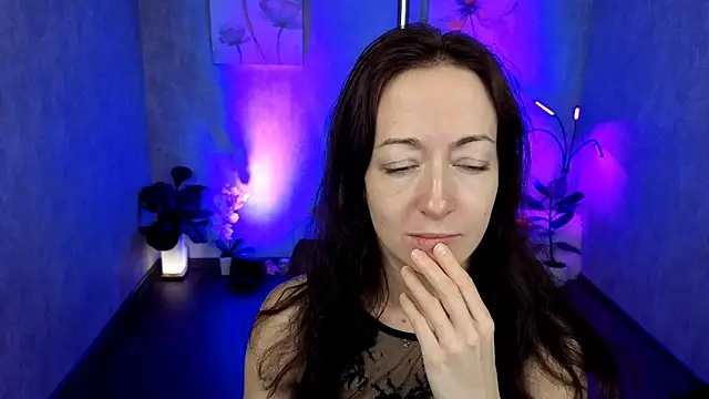 kimberlyray777 online show from 03/03/25, 09:33