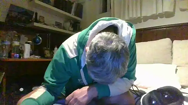 Snapshot of parejamlga58 chatting on 12/03/24, 02:36 parejamlga58 online show from 12/03/24, 02:36