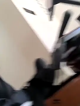 Snapshot of parejamlga58 chatting on 02/19/26, 09:16 parejamlga58 online show from 02/19/26, 09:16