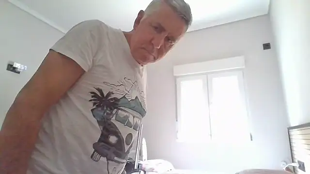 Snapshot of parejamlga58 chatting on 04/11/26, 01:59 parejamlga58 online show from 04/11/26, 01:59