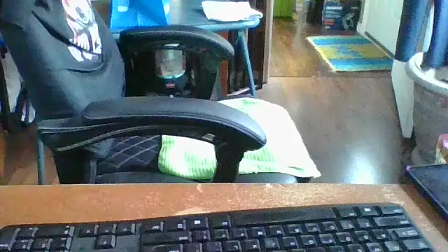 Daremeknot online show from 05/01/26, 02:32