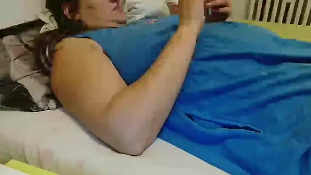 Lucinka1 online show from 10/06/25, 04:26