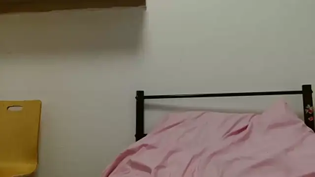 Lucinka1 online show from 12/19/25, 08:16