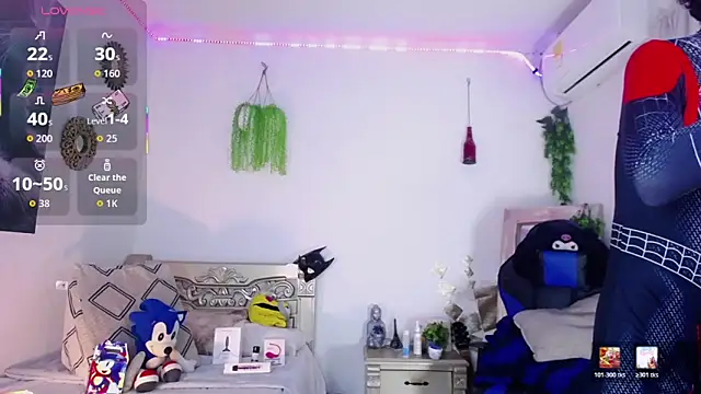 huge armound online show from 04/12/26, 10:37