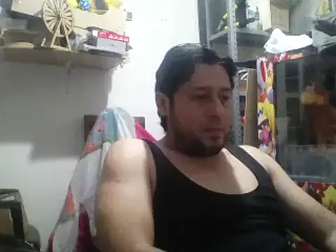 Snapshot of simpatico1000 chatting on 01/21/25, 02:11 simpatico1000 online show from 01/21/25, 02:11