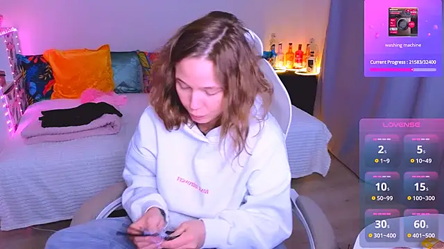 Karen morris online show from 12/12/24, 02:44