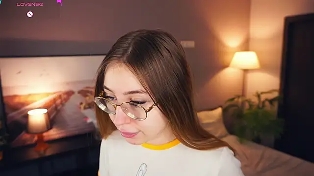 Snapshot of BanemAcard chatting on 12/16/24, 04:45 BanemAcard online show from 12/16/24, 04:45