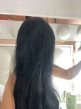 lucianaroy online show from 03/17/25, 01:03