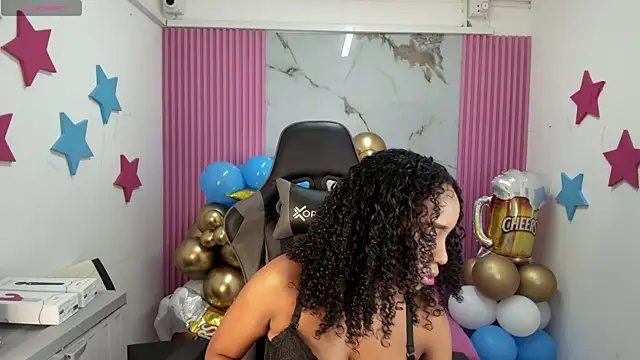 lia 16 online show from 09/29/25, 10:53