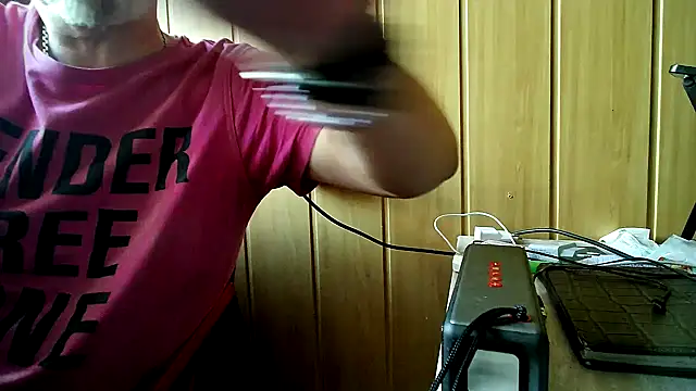 Snapshot of DjiniCD chatting on 09/21/25, 07:10 DjiniCD online show from 09/21/25, 07:10