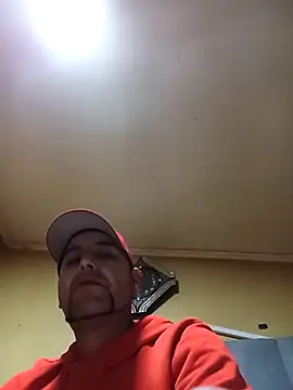 TrainedFinder5 online show from 04/21/26, 02:26