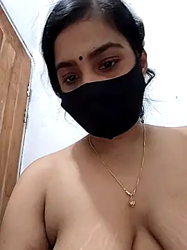 Snapshot of Ritusri_Dotta chatting on 12/24/24, 01:28 Ritusri Dotta online show from 12/24/24, 01:28