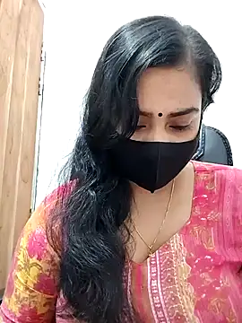 Snapshot of Ritusri_Dotta chatting on 12/25/24, 10:17 Ritusri Dotta online show from 12/25/24, 10:17