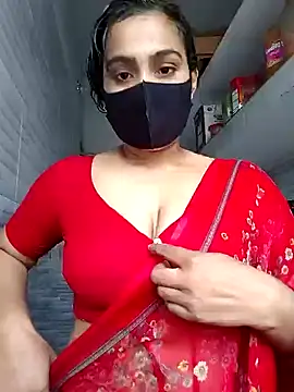 Snapshot of Ritusri_Dotta chatting on 01/01/25, 06:15 Ritusri Dotta online show from 01/01/25, 06:15