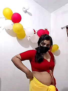 Snapshot of Ritusri_Dotta chatting on 02/04/25, 07:22 Ritusri Dotta online show from 02/04/25, 07:22