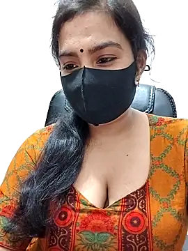 Snapshot of Ritusri_Dotta chatting on 03/17/25, 04:54 Ritusri Dotta online show from 03/17/25, 04:54