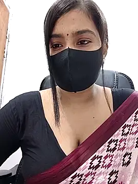 Snapshot of Ritusri_Dotta chatting on 09/16/25, 05:25 Ritusri Dotta online show from 09/16/25, 05:25