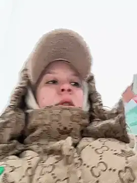 LikaCat online show from 01/04/25, 03:29