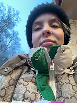 LikaCat online show from 01/07/25, 10:11