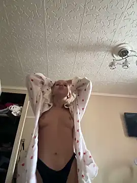 LikaCat online show from 01/21/25, 04:10