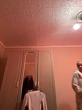 LikaCat online show from 02/12/25, 04:01