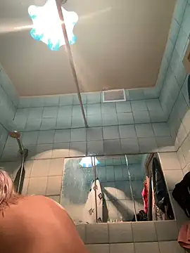 LikaCat online show from 02/25/25, 02:03