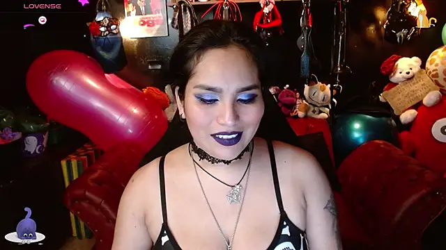 kureiji hentaii online show from 12/03/25, 12:51