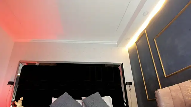 NikkySmiith online show from 02/26/25, 07:27