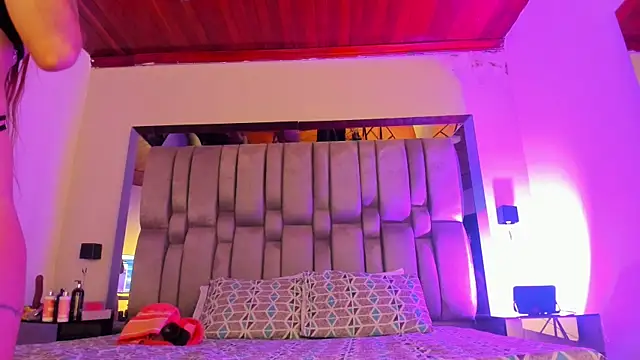 NikkySmiith online show from 07/11/26, 12:19