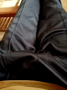 Alonesexyboy1 online show from 02/04/25, 06:36