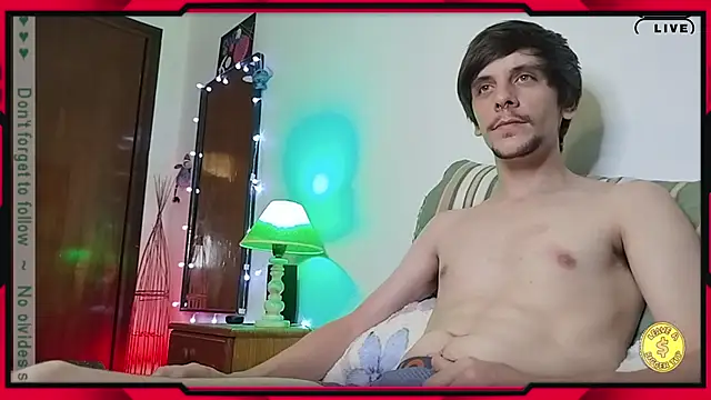 Snapshot of tobix_ chatting on 12/23/24, 04:55 tobix online show from 12/23/24, 04:55