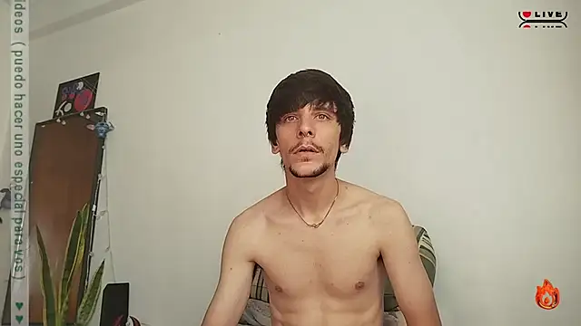 Snapshot of tobix_ chatting on 01/20/25, 07:35 tobix online show from 01/20/25, 07:35