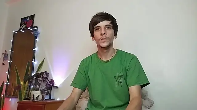 Snapshot of tobix_ chatting on 01/26/25, 03:06 tobix online show from 01/26/25, 03:06