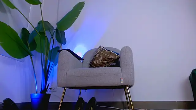 Sara ow online show from 03/25/26, 08:15