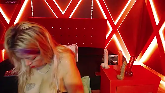 Natasha 699 online show from 11/03/25, 07:59