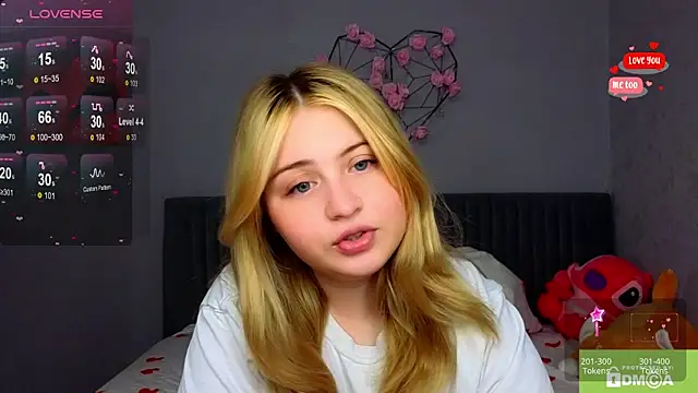 shy blondiee online show from 12/10/24, 11:40