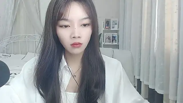 Jenny-Z online show from 10/19/25, 01:39