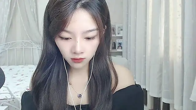 Jenny-Z online show from 05/20/26, 01:56